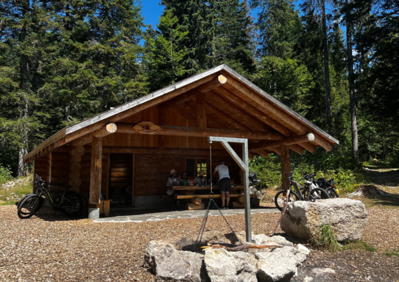 Bike and picnic tour in the Vallée de Joux
